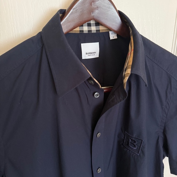 Men's Burberry Short-Sleeve Button Down Navy Check Sz M - Picture 1 of 9